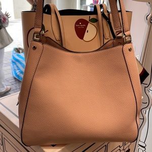 Kate Spade Leila Medium Triple Compartment Shoulder Bag
Rose Smoke